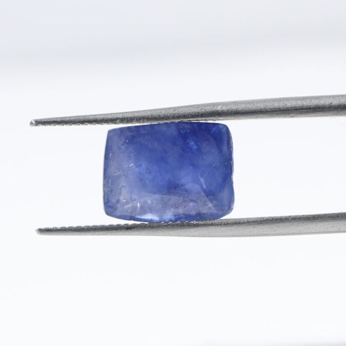 BLUE SAPPHIRE 3.89 Ct.