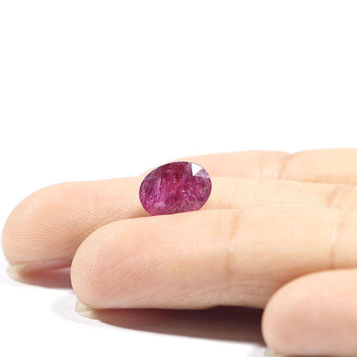 RUBY 3.91 Ct.