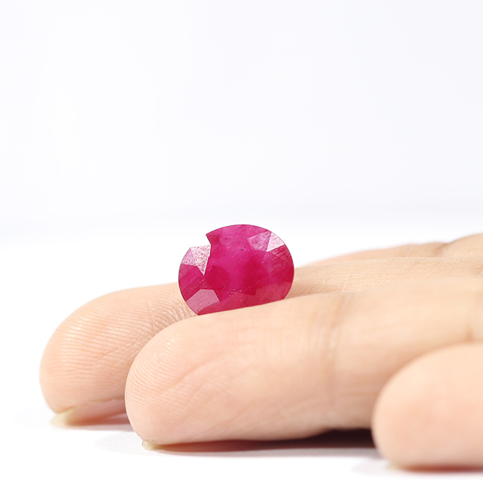 RUBY 4.58 Ct.