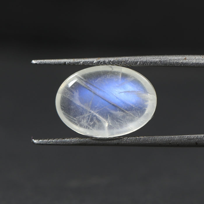 MOONSTONE 4.58 Ct.