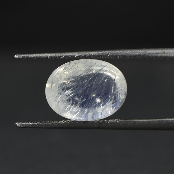 MOONSTONE 3.89 Ct.