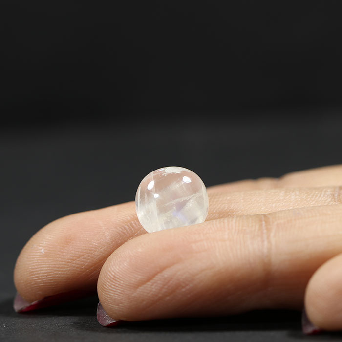 MOONSTONE 4.95 Ct.