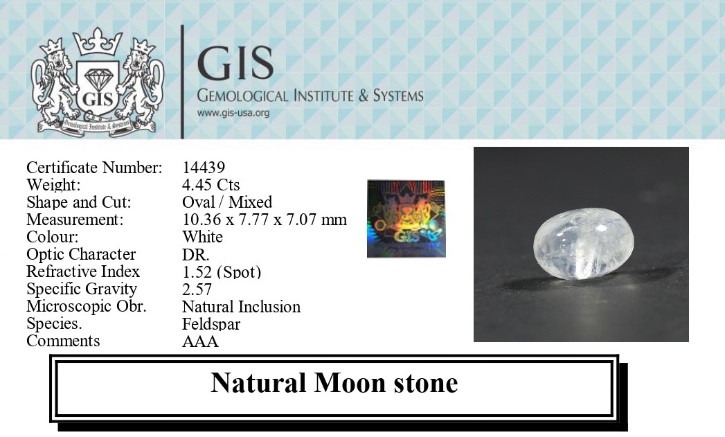 MOONSTONE 4.45 Ct.