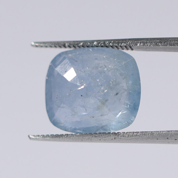 BLUE SAPPHIRE 6.35 Ct. BLUE SAPPHIRE 6.35 Ct.