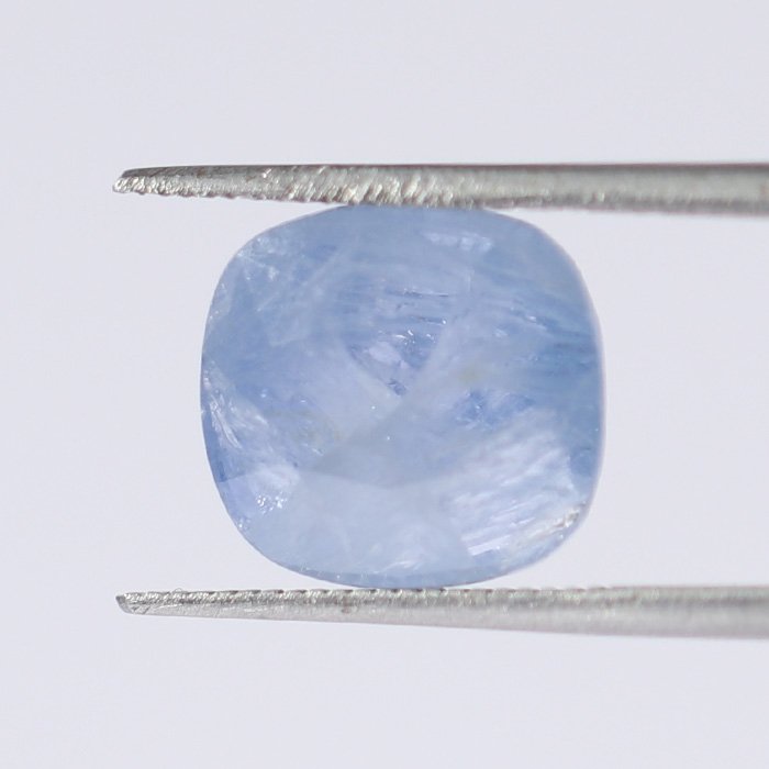BLUE SAPPHIRE 7.04 Ct.