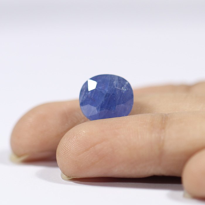 BSP12996 4 1 BLUE SAPPHIRE 6.74 Ct.