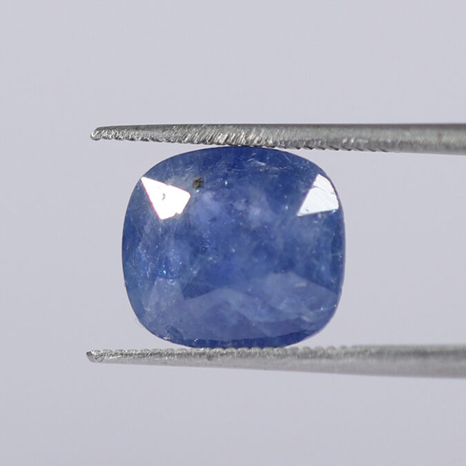 BLUE SAPPHIRE 4.66 Ct.