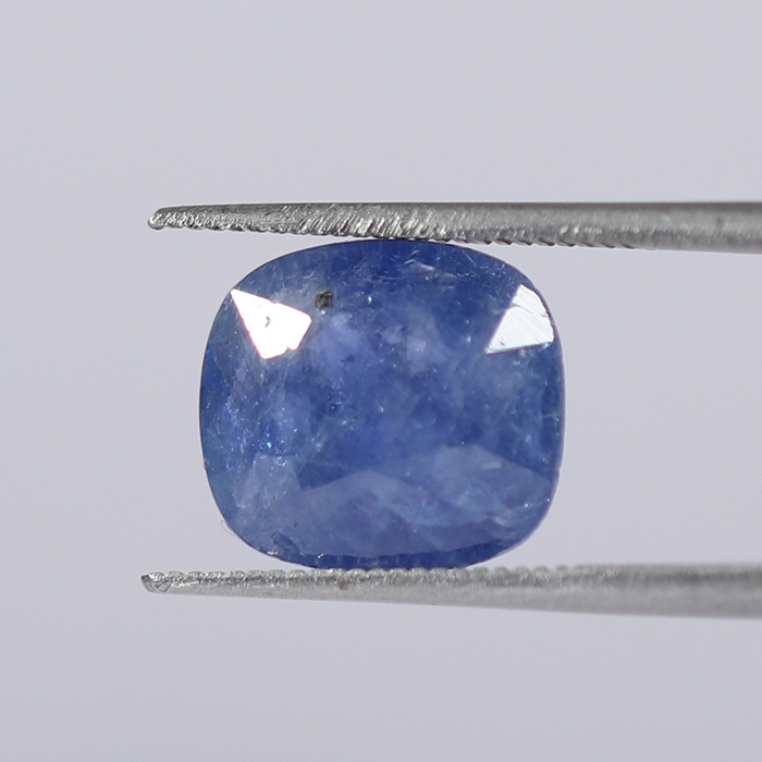 BLUE SAPPHIRE 4.66 Ct.