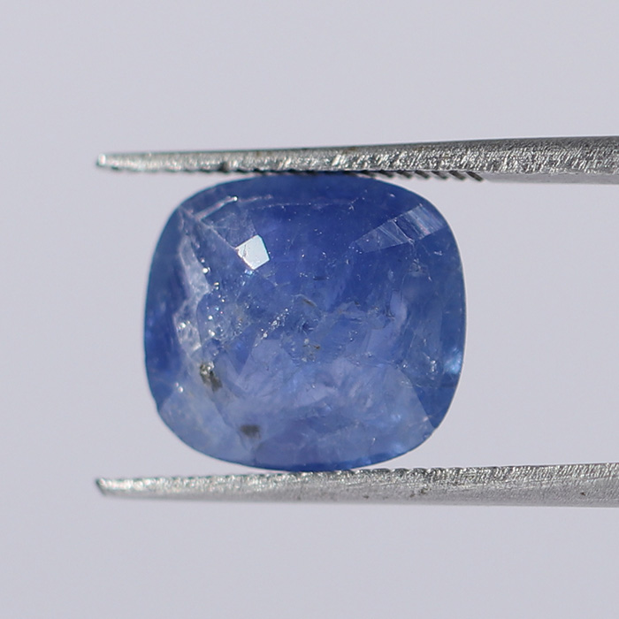 BLUE SAPPHIRE 4.66 Ct.