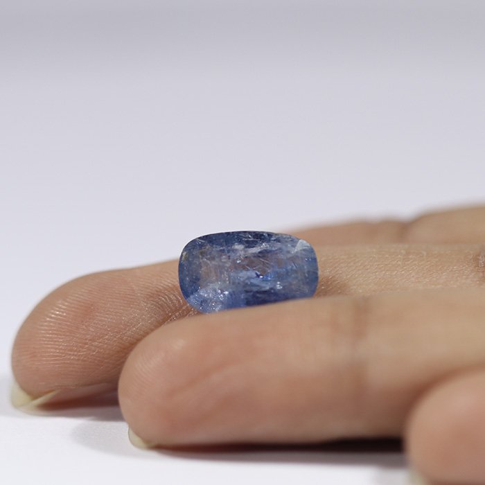 BSP13005 4 1 BLUE SAPPHIRE 3.91 Ct.