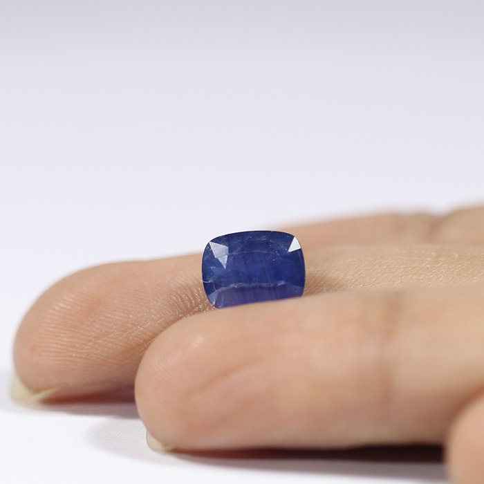 BSP13013 4 1 BLUE SAPPHIRE 2.75 Ct.