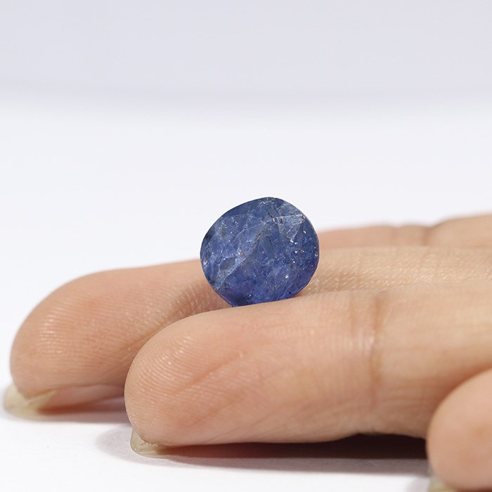 BSP13031 4 1 BLUE SAPPHIRE 6.1 Ct.