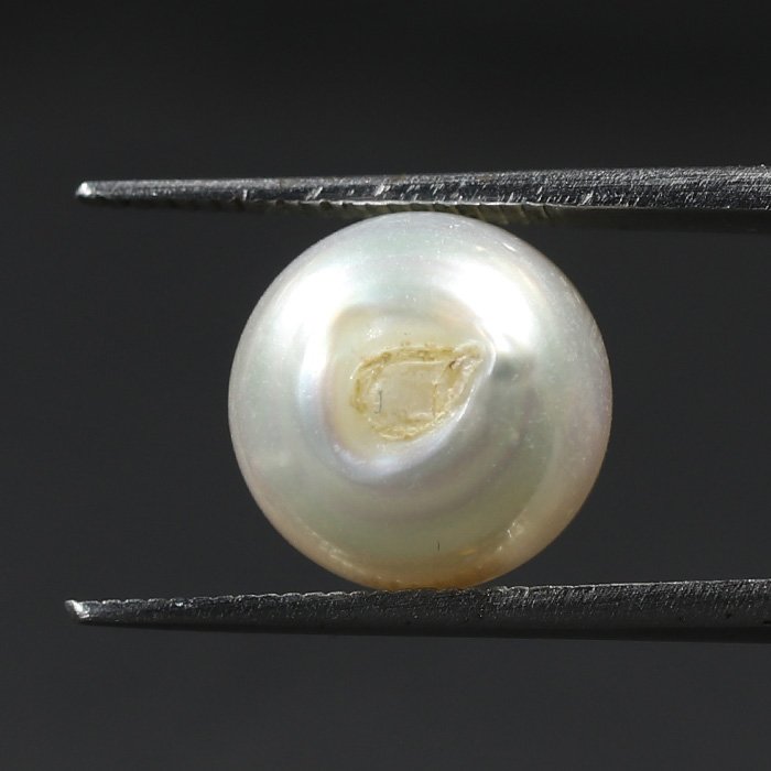 DSP1655 3 1 SOUTH SEA PEARL 7.68 Ct.