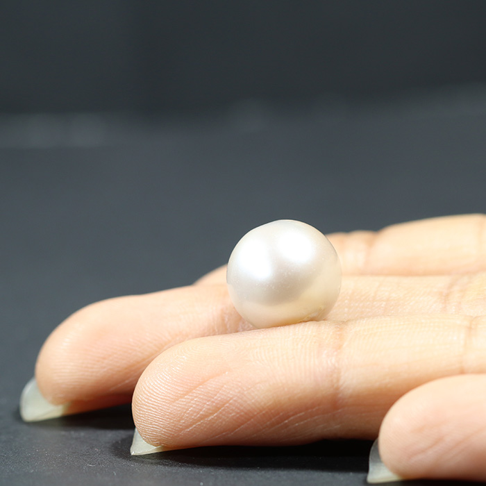 SOUTH SEA PEARL 13.22 Ct.