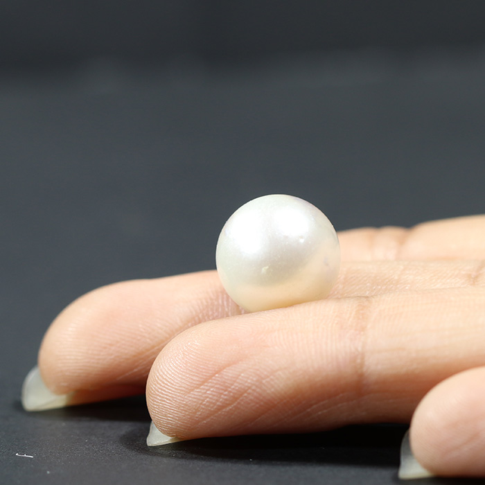 SOUTH SEA PEARL 13.88 Ct.