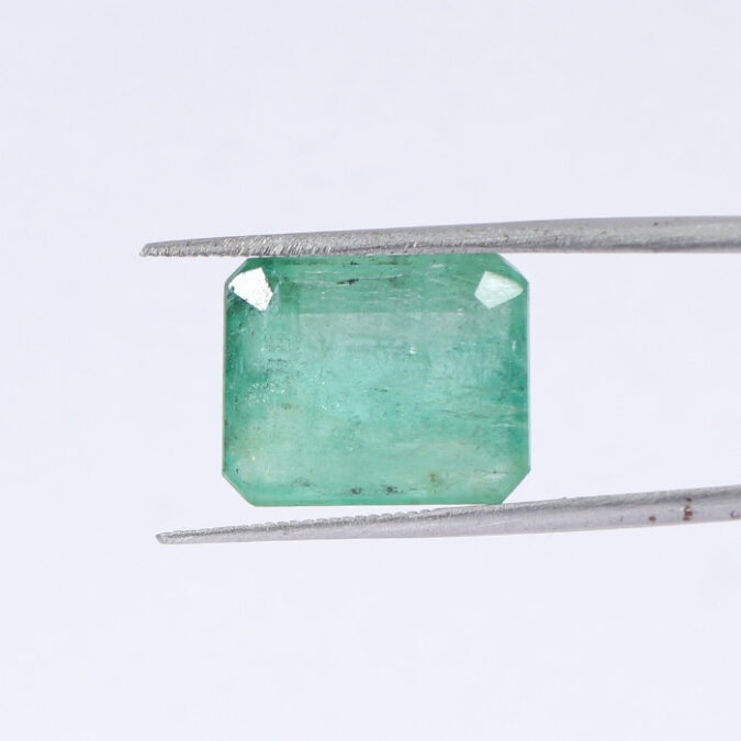 EMRD18297 1 1 EMERALD 10.37 Ct.