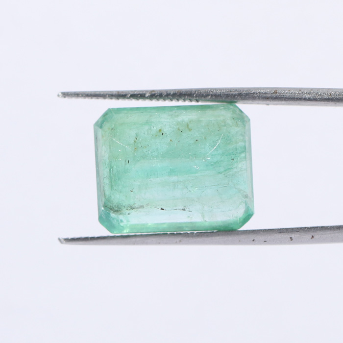 EMRD18297 2 1 EMERALD 10.37 Ct.