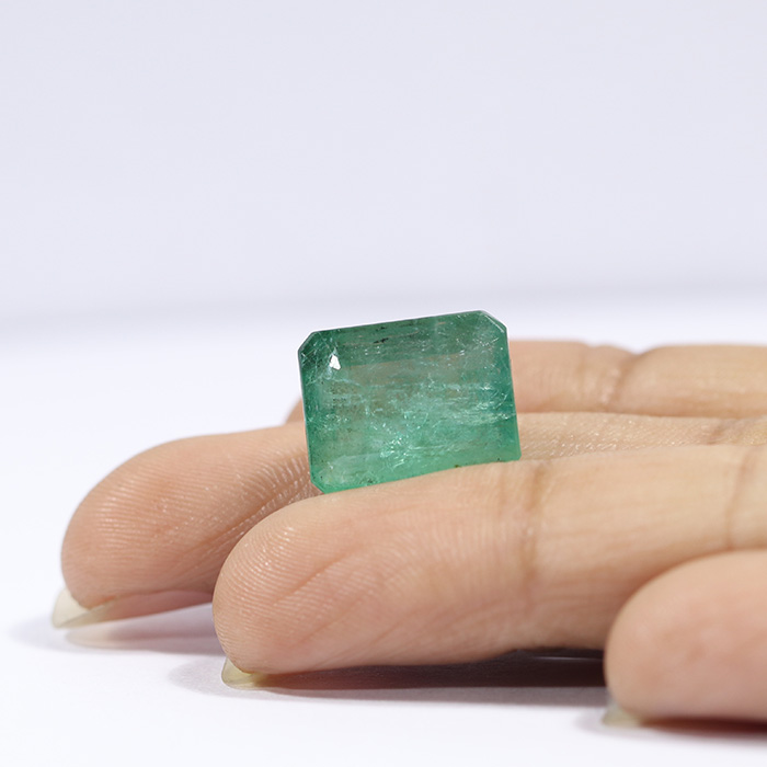 EMRD18297 3 1 EMERALD 10.37 Ct.