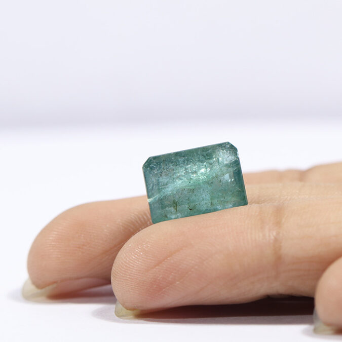 EMERALD 7.5 Ct. EMERALD 7.5 Ct.