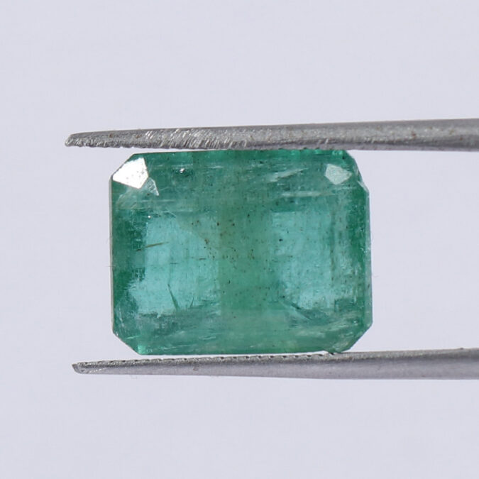 EMRD18303 1 1 EMERALD 6.6 Ct.