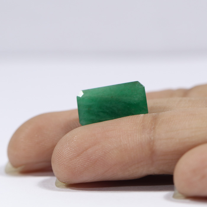 EMRD18319 3 1 EMERALD 6.2 Ct.