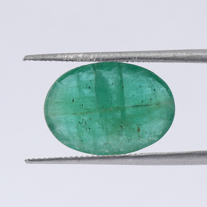 EMERALD 4.85 Ct. EMERALD 4.85 Ct.
