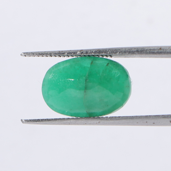 EMERALD 3.55 Ct.