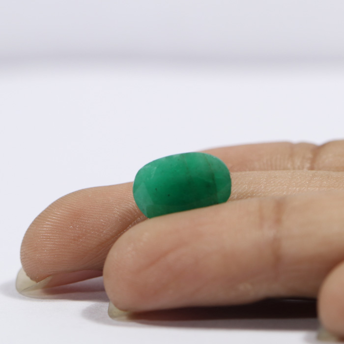 EMERALD 3.55 Ct.