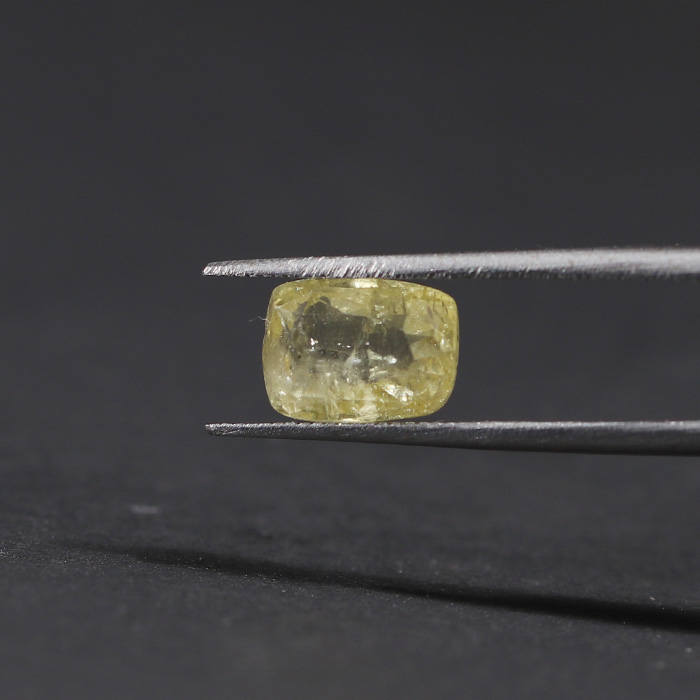 YSP12199 1 1 YELLOW SAPPHIRE 2.83 Ct.