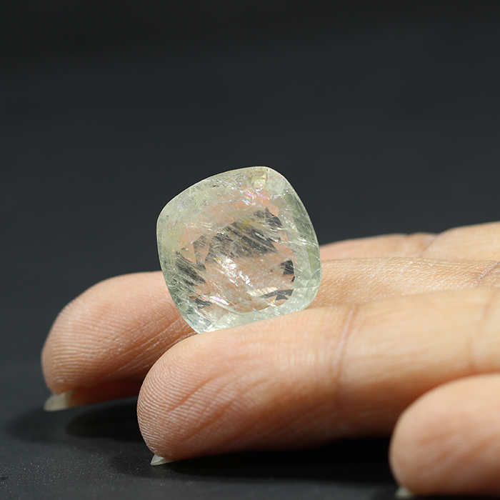 YSP12300 3 1 YELLOW SAPPHIRE 16.18 Ct.