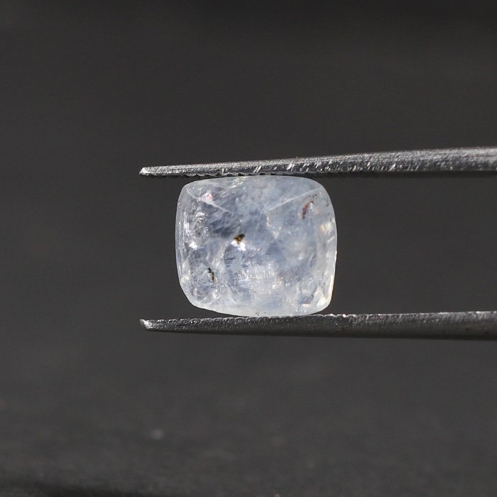 BSP13194 2 1 BLUE SAPPHIRE 3.9 Ct.