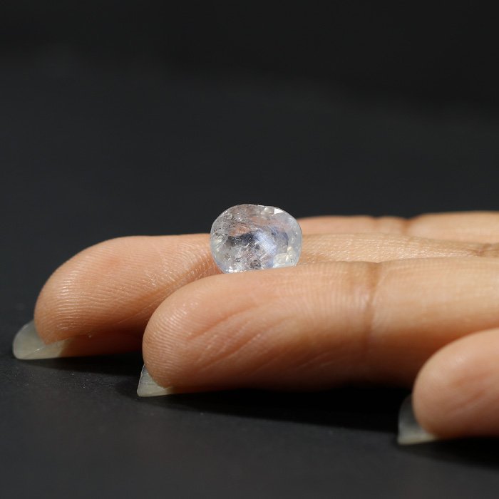 BSP13202 3 1 BLUE SAPPHIRE 3.55 Ct.