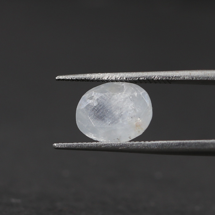 BLUE SAPPHIRE 3.79 Ct.