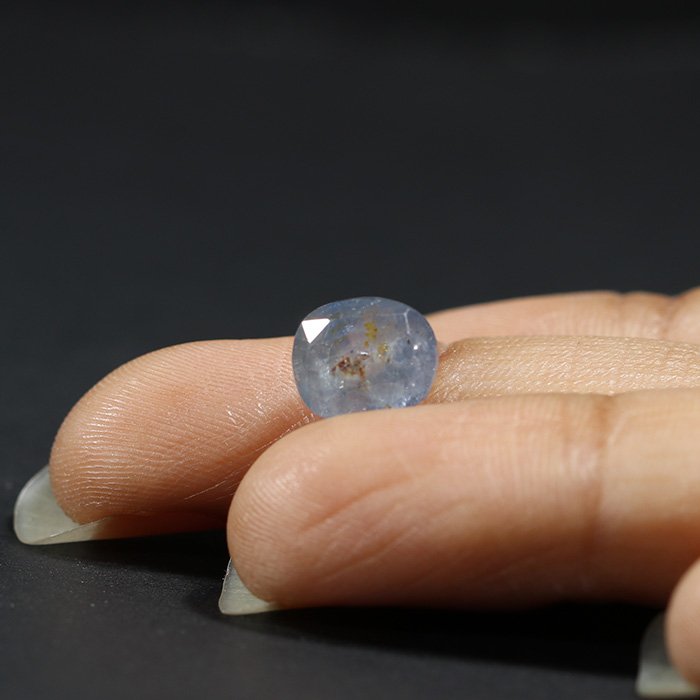 BSP13210 3 1 BLUE SAPPHIRE 4.15 Ct.