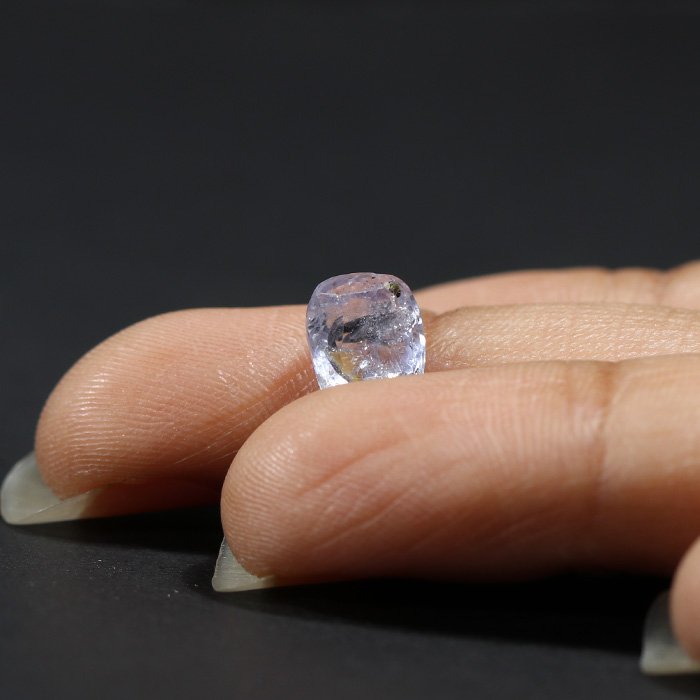BSP13218 3 1 BLUE SAPPHIRE 2.66 Ct.