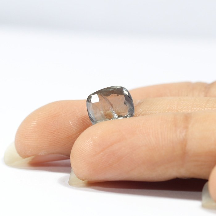 BSP13219 3 1 BLUE SAPPHIRE 2.85 Ct.