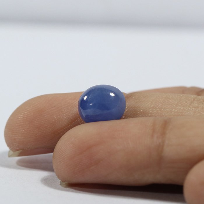 BSP13299 3 1 BLUE SAPPHIRE 4.4 Ct.