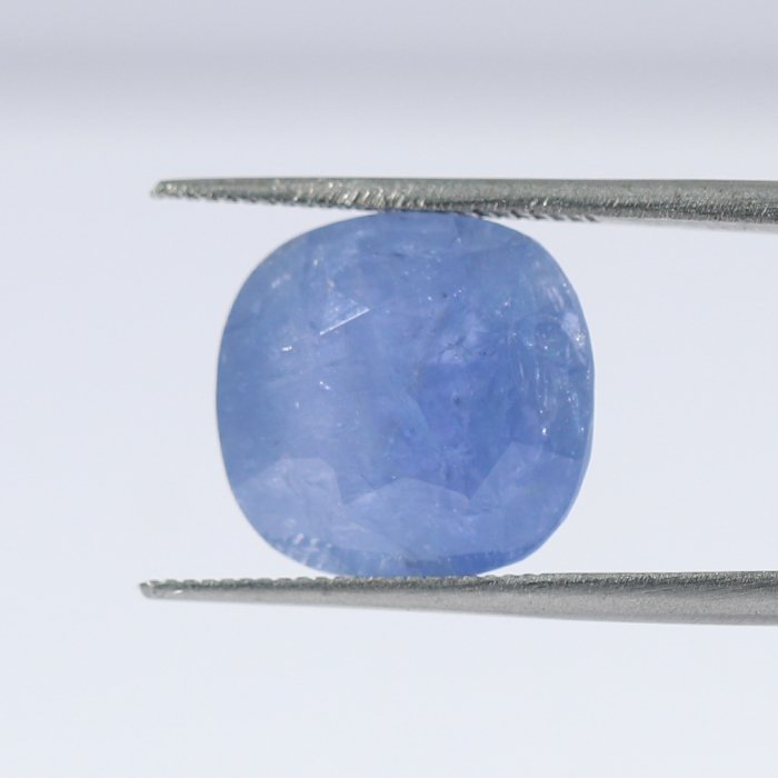 BSP13318 1 1 BLUE SAPPHIRE 10.94 Ct.
