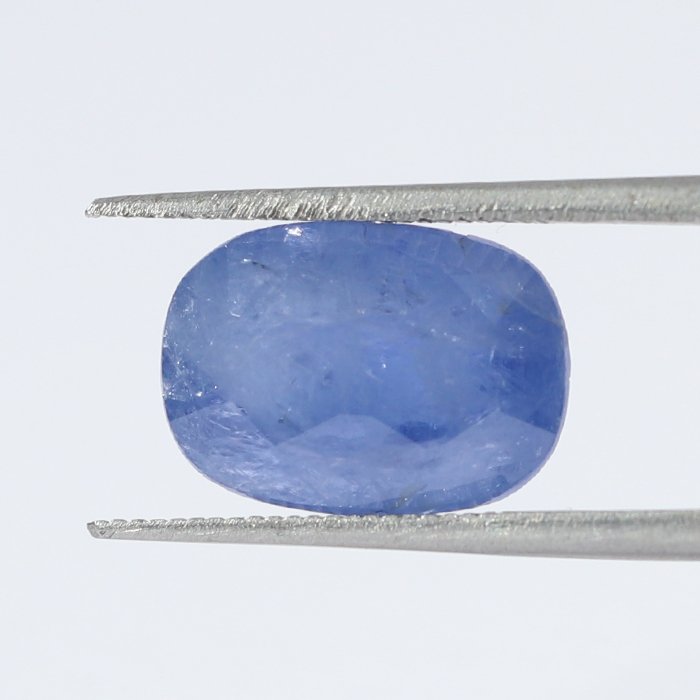 BSP13324 1 1 BLUE SAPPHIRE 7.59 Ct.