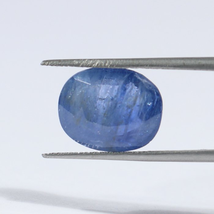 BSP13329 1 1 BLUE SAPPHIRE 5.97 Ct.