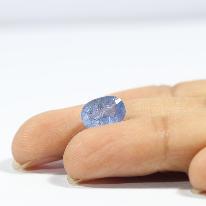 BSP13347 3 1 BLUE SAPPHIRE 3.05 Ct.