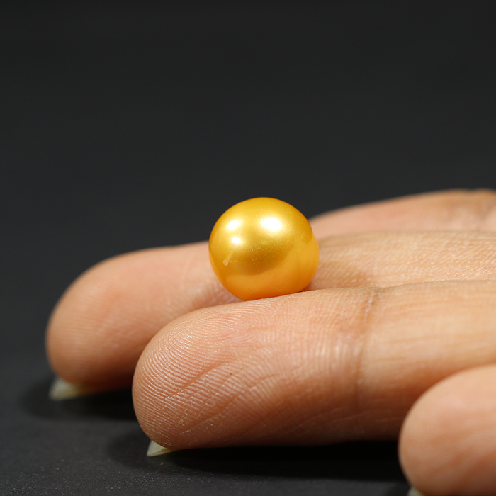 SOUTH SEA PEARL 5.63 Ct.