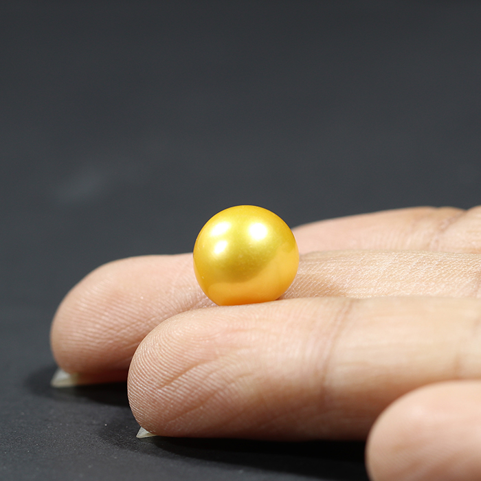 SOUTH SEA PEARL 6.82 Ct.