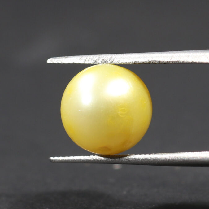 SOUTH SEA PEARL 6.84 Ct.