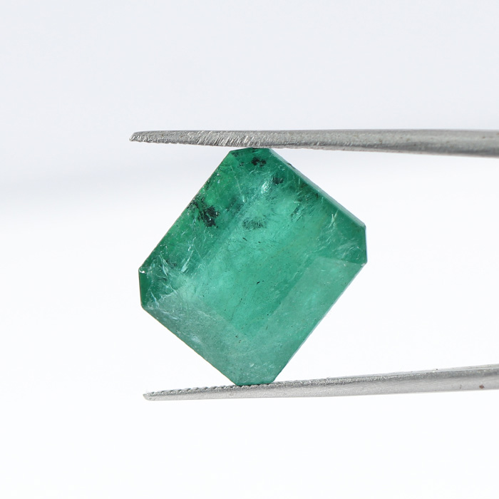 EMERALD 9.79 Ct.