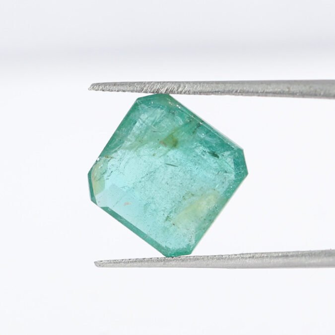 EMRD18413 1 1 EMERALD 5.07 Ct.