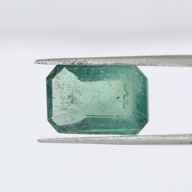 EMRD18422 1 1 EMERALD 5.9 Ct.