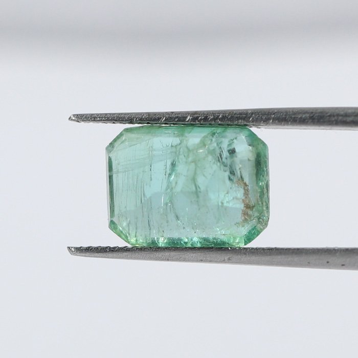 EMRD18423 2 1 EMERALD 3.42 Ct.