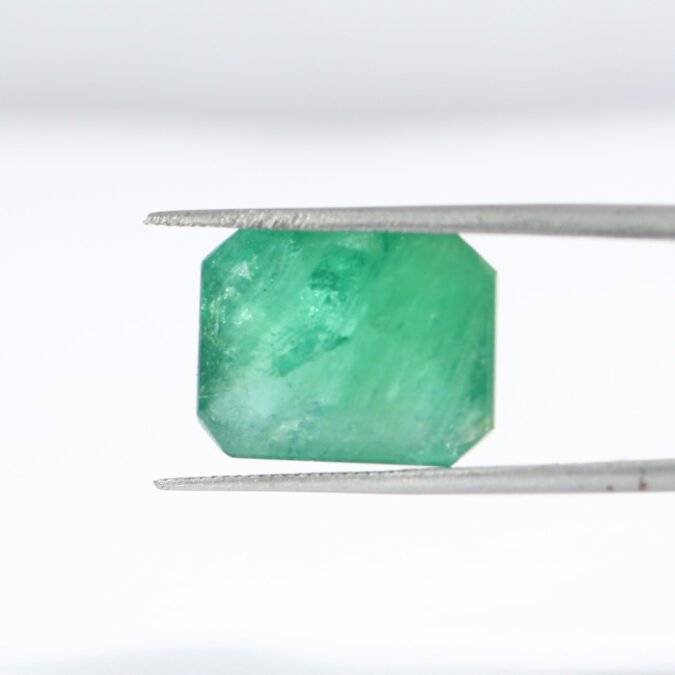EMRD18426 1 1 EMERALD 8.98 Ct.