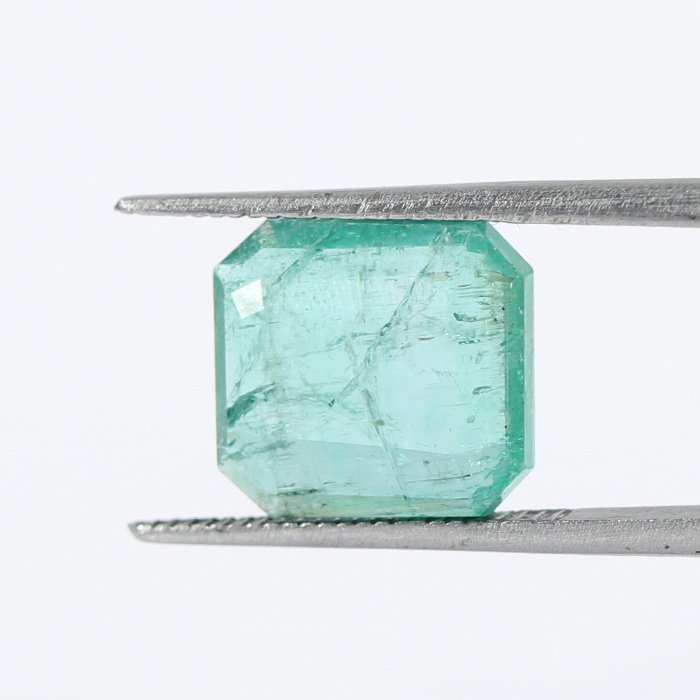 EMRD18430 2 1 EMERALD 3.25 Ct.